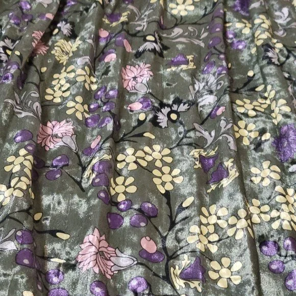 ModCloth Floral Pleated Green Velvet Skirt 1X Gold Waistband Retro Fairycore - Picture 8 of 16